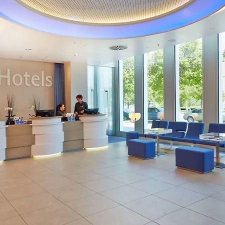 H2 Hotel Muenchen Messe-3