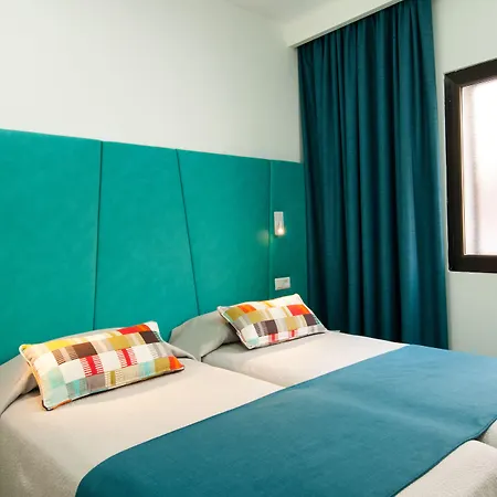 Hotel Apartamento Bajamar-3