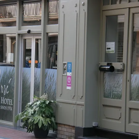 Hotel Jose-3