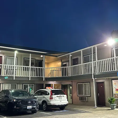 The Royal Victorian Motel-3