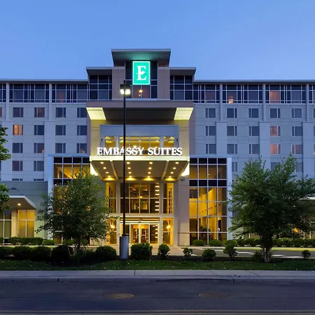 Embassy Suites By Hilton Newark Airport-2