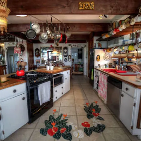 Hale Kawehi Bnb Guesthouse-2
