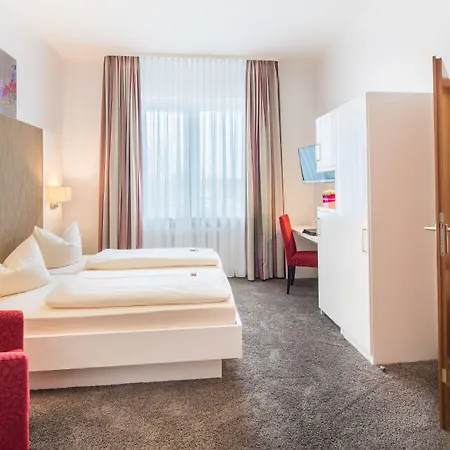 Hotel Monopol-3