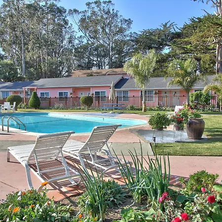 Butterfly Grove Inn-3
