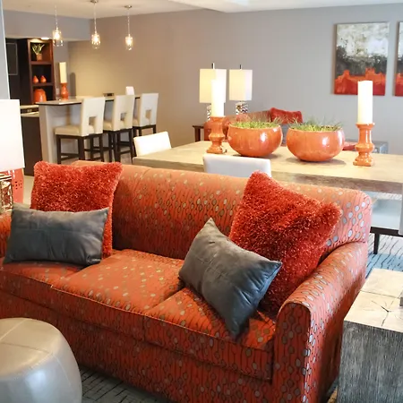 Holiday Inn Hotel & Suites Davenport By Ihg-3