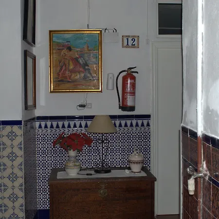 Pension Santa Maria La Blanca-2
