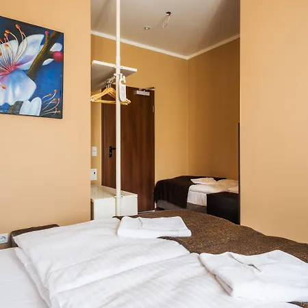 Apple City Hotel-3