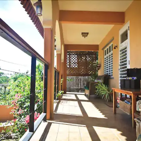 Villa Coral Guesthouse-2