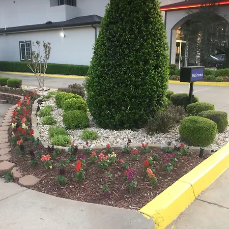 Muskogee Inn And Suites-2