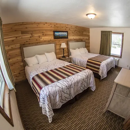 Stagecoach Inn & Suites-3