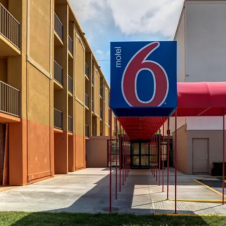 Motel 6 Jackson, Tn-2