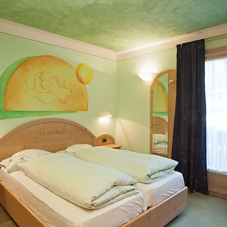 Hotel "La Suisse"-2