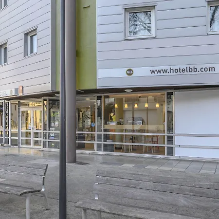 B&B Hotel Nimes Centre Arenes-2