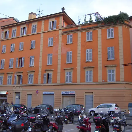 Riva Reno Guesthouse-2