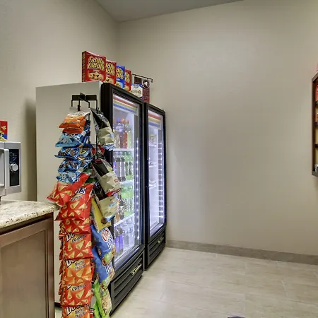 Cobblestone Inn & Suites - Fort Dodge-2
