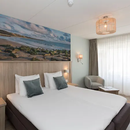 Beach Hotel I Kloeg Collection-3