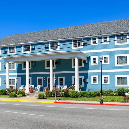 Commander Beach House Hotel-2
