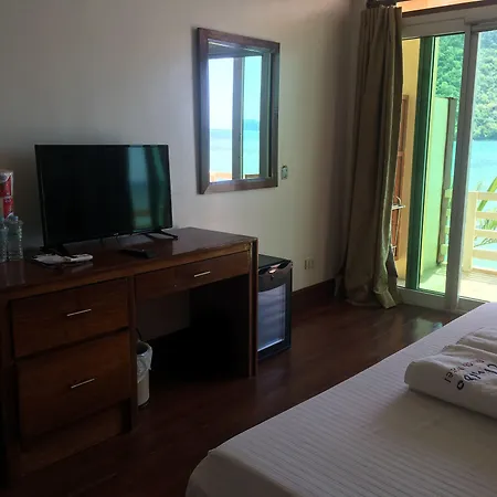 El Nido Beach Hotel-2