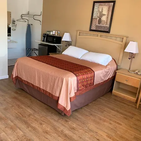 Redwood Inn-2