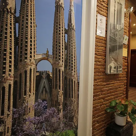 Hostal Orleans-2