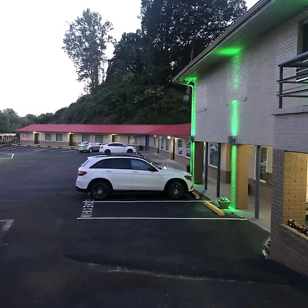 Ellijay Inn - Downtown Ellijay-3