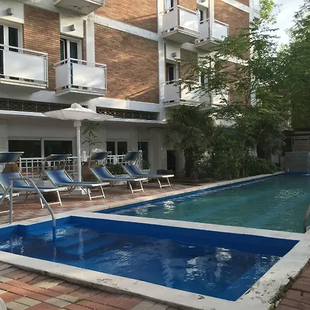 Hotel Miami-2