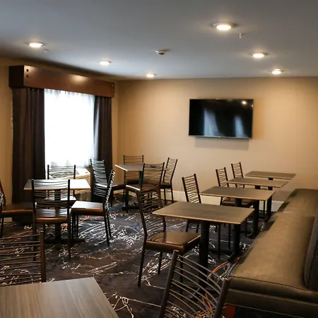 Grandstay Hotel & Suites - Morris-3