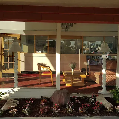 Willow Tree Lodge-3