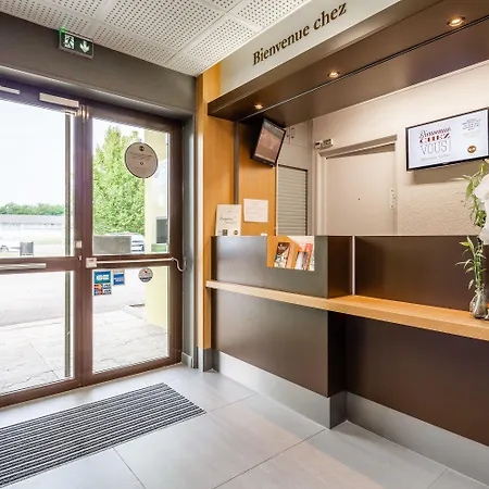 B&B HOTEL Strasbourg Nord Artisans-2
