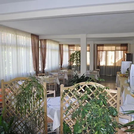 Hotel Verdesolemare-3