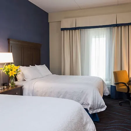 Hampton Inn By Hilton Ottawa Airport-2