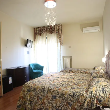 Hotel Nuovo Savi-3