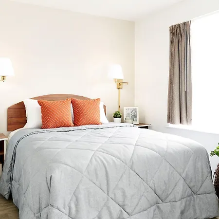 Intown Suites Extended Stay Indianapolis In - Greenwood-3