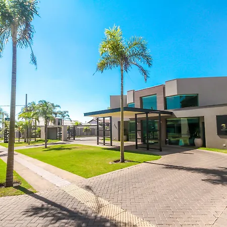 Gales Park Hotel-3