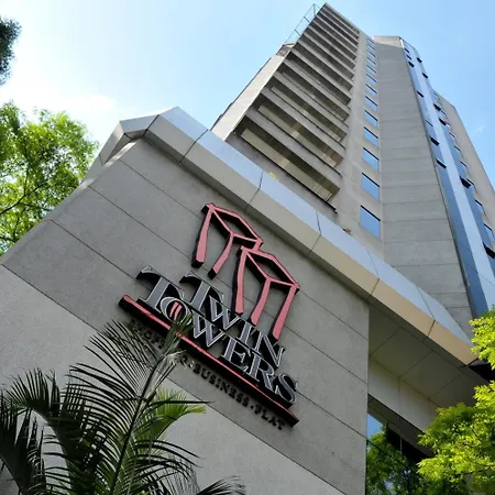 Aparthotel Twin Towers-3