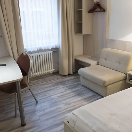 Hotel Excelsior-2