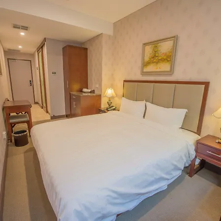 Megaboom City Hotel-2