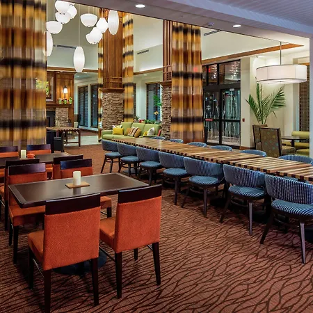 Hilton Garden Inn Uniontown-2