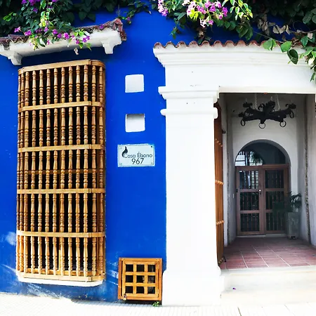 Casa Ebano 967-2