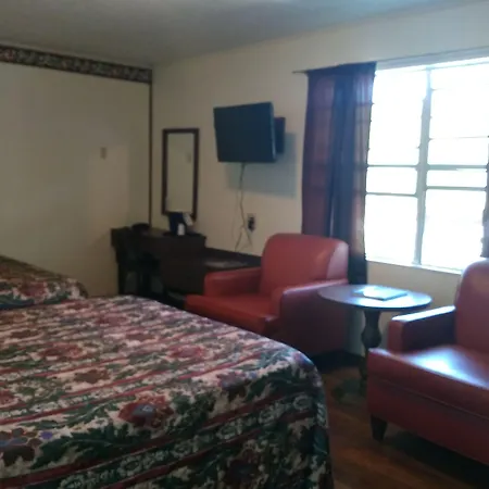 Clarketon Motel - Maggie Valley-3