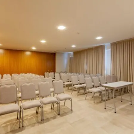 Tri Hotel Executive Brusque-3