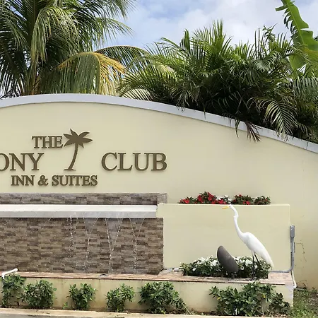 Colony Club Inn & Suites-3