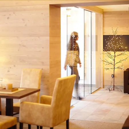 ArtHotel Anterleghes - Gardenahotels-2