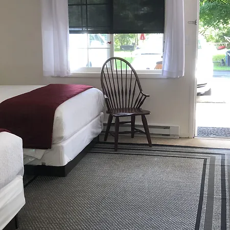 Cardinal Inn-2