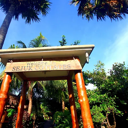 Sejuk Cottages-2