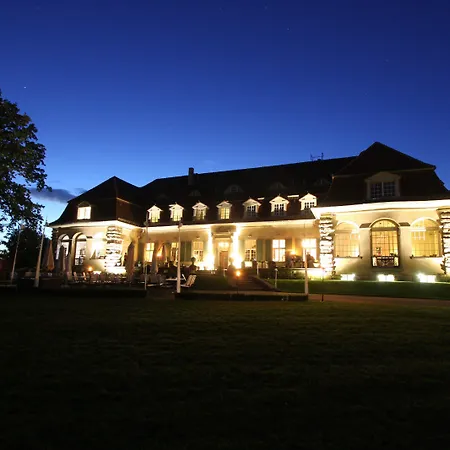 Schloss Kartzow-2