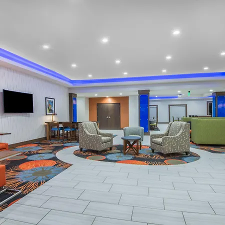 Holiday Inn Express & Suites Stillwater - University Area By Ihg-3