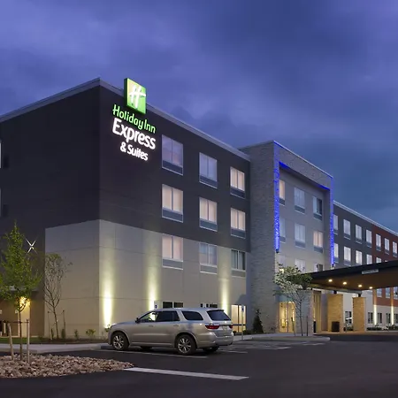 Holiday Inn Express & Suites By Ihg Altoona By Ihg-3