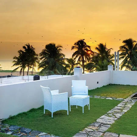 Blue Water Boutique Hotel-2