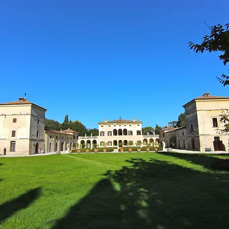 Hotel Villa Giona-3